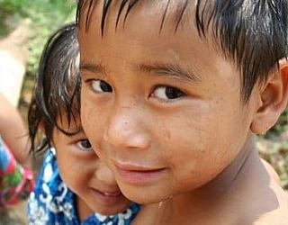 English language Ban Phe