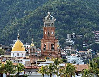 English language Puerto Vallarta
